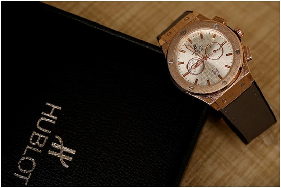 the ultimate guide to finding the perfect high-end luxury watch store